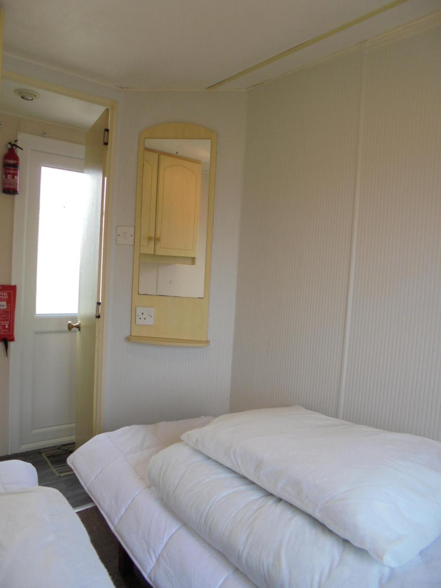 8 Berth On Sealands Everglade III อินโกลด์เมลส์ ภายนอก รูปภาพ